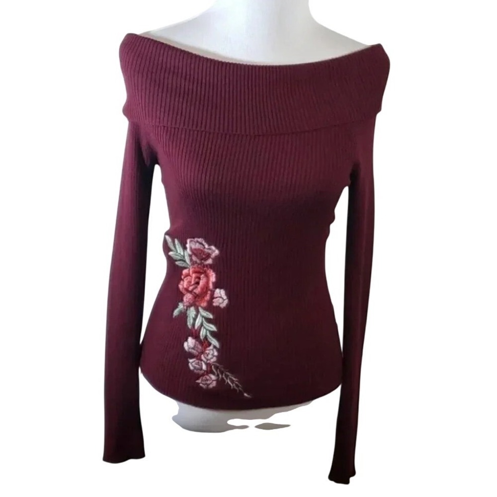 Cloud Chaser Burgundy‎ Off Shoulder Ribbed Knit Sweater Floral Embroidery Size S